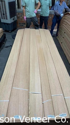 Красный дуб деревянный фанера Quercus 0,5 мм панель АА класса на складе 100.000 кв.м