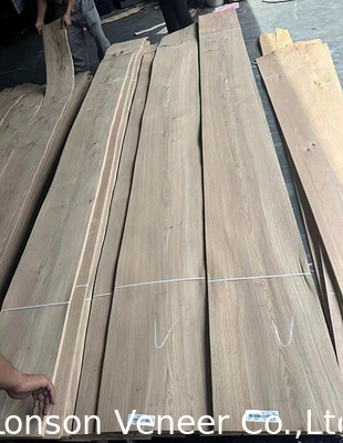 0.5mm Knotty Grade White Oak Wood Veneer для дверей мебели в ретро стиле